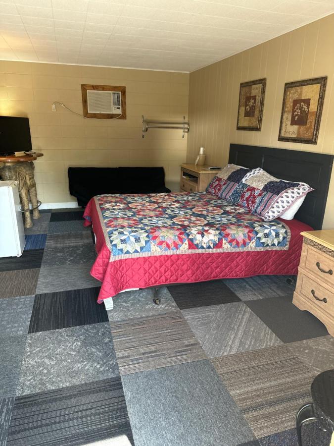 Sportsman'S Lodge Fairfield Bay 外观 照片